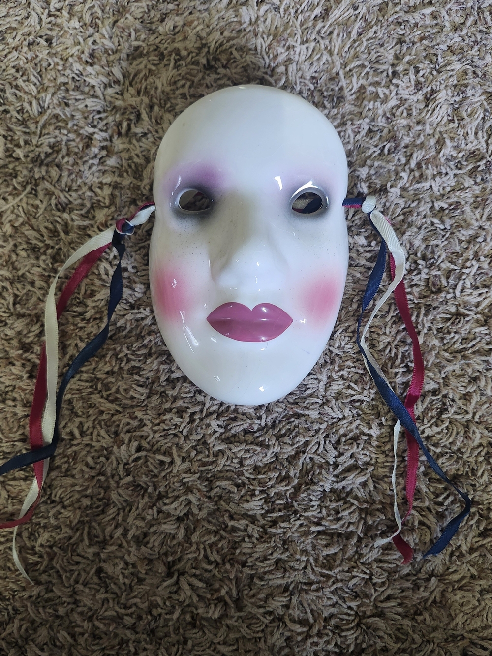 White Decorative Ceramic Wall Mask